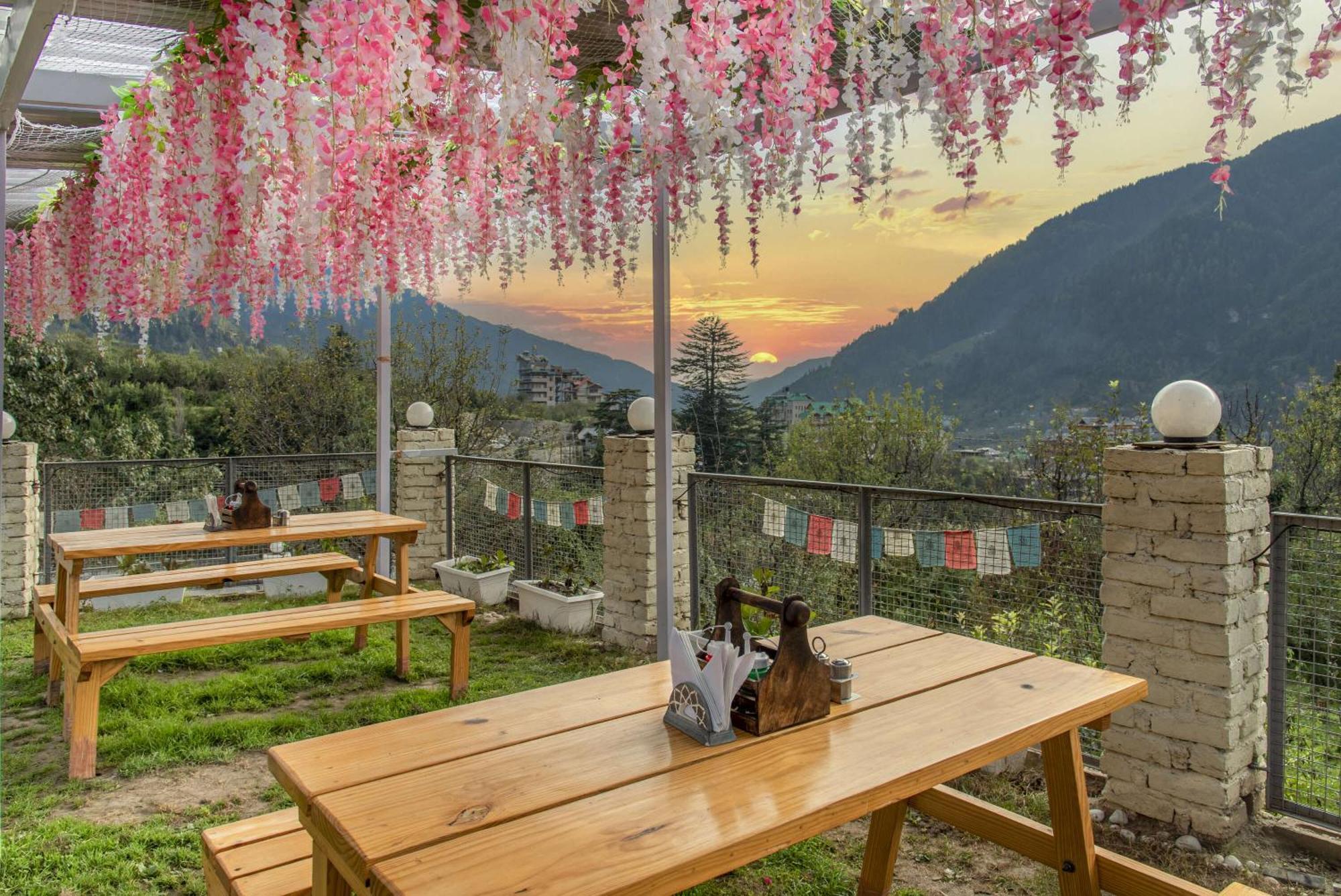 Echor Himalayan Aurum Manali, Heating & Cooling Exterior foto